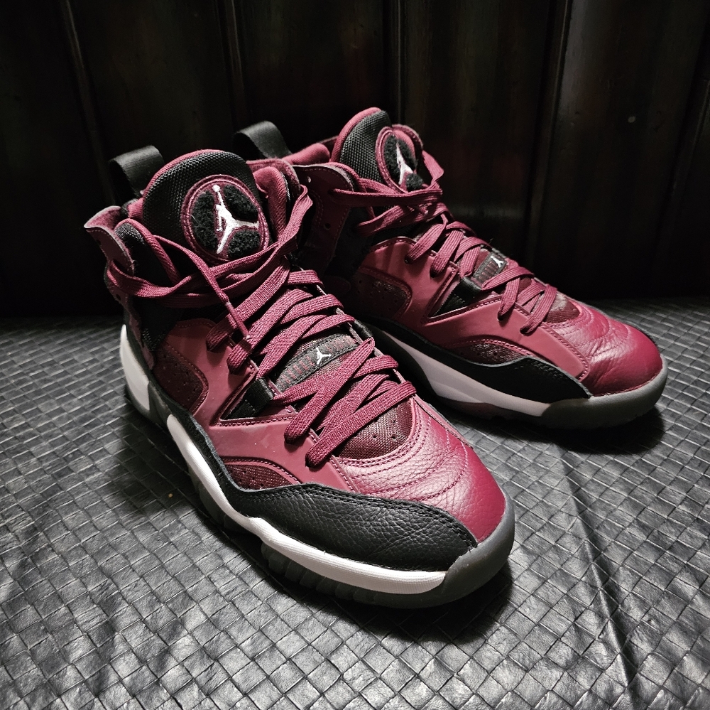 Jordan trey two Bordeaux